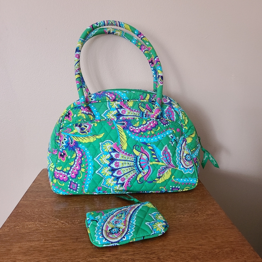 Vera Bradley Emerald Paisley bowler bag with matching mini clutch,NWOT, - Picture 3 of 10